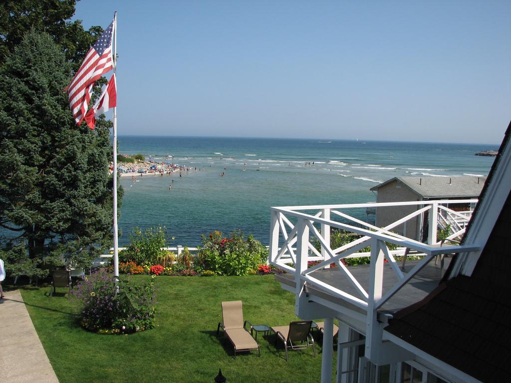 Terrace By The Sea Inn